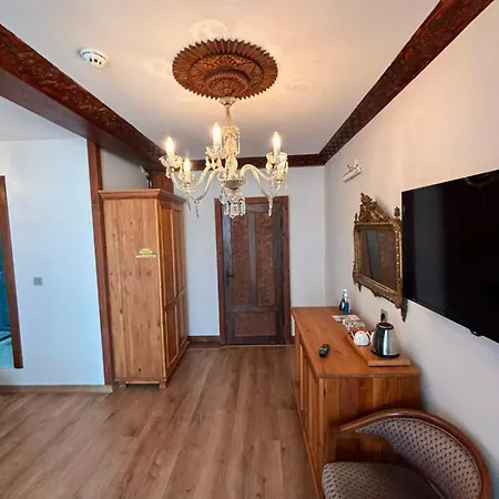 Hotel Duru Hanim Konagi *