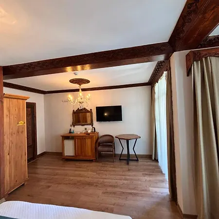 Hotel Duru Hanim Konagi *